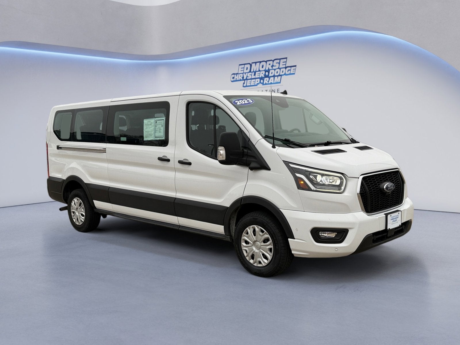 2023 Ford Transit Passenger Wagon XL