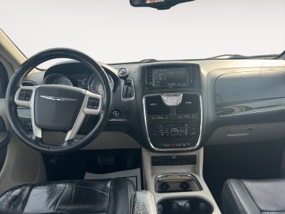 2014 Chrysler Town & Country Limited