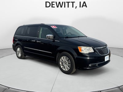 2014 Chrysler Town & Country Limited
