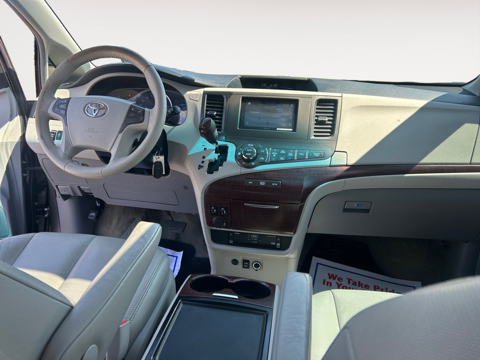 2012 Toyota Sienna XLE