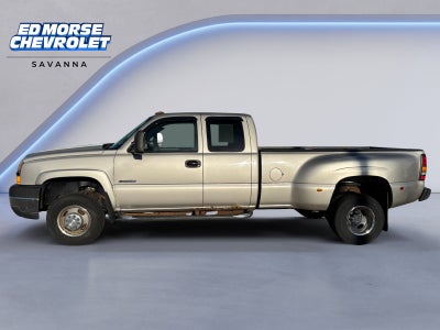 2005 Chevrolet Silverado 3500 HD LS