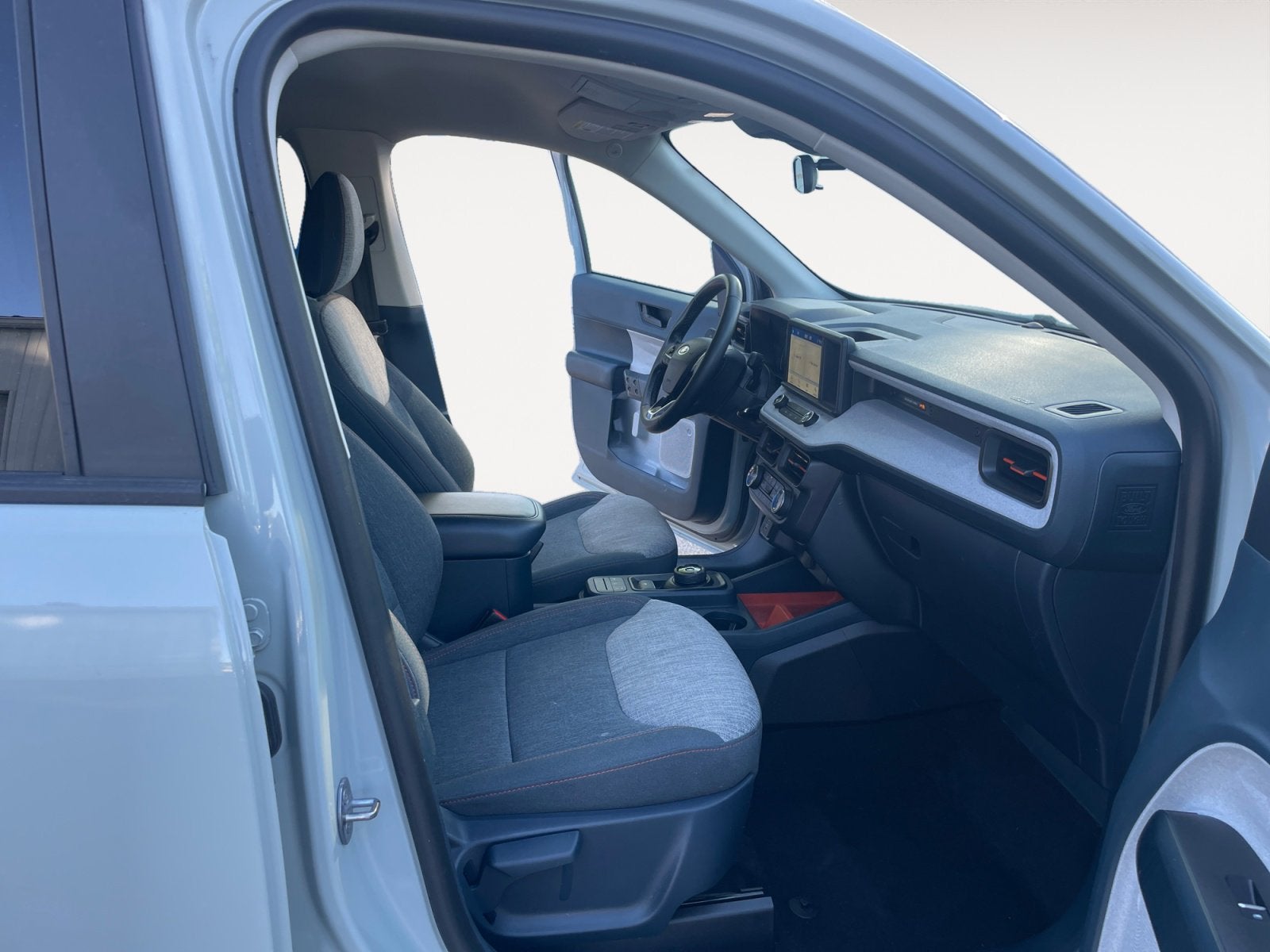 2023 Ford Maverick XL
