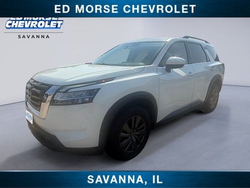 2022 Nissan Pathfinder SV