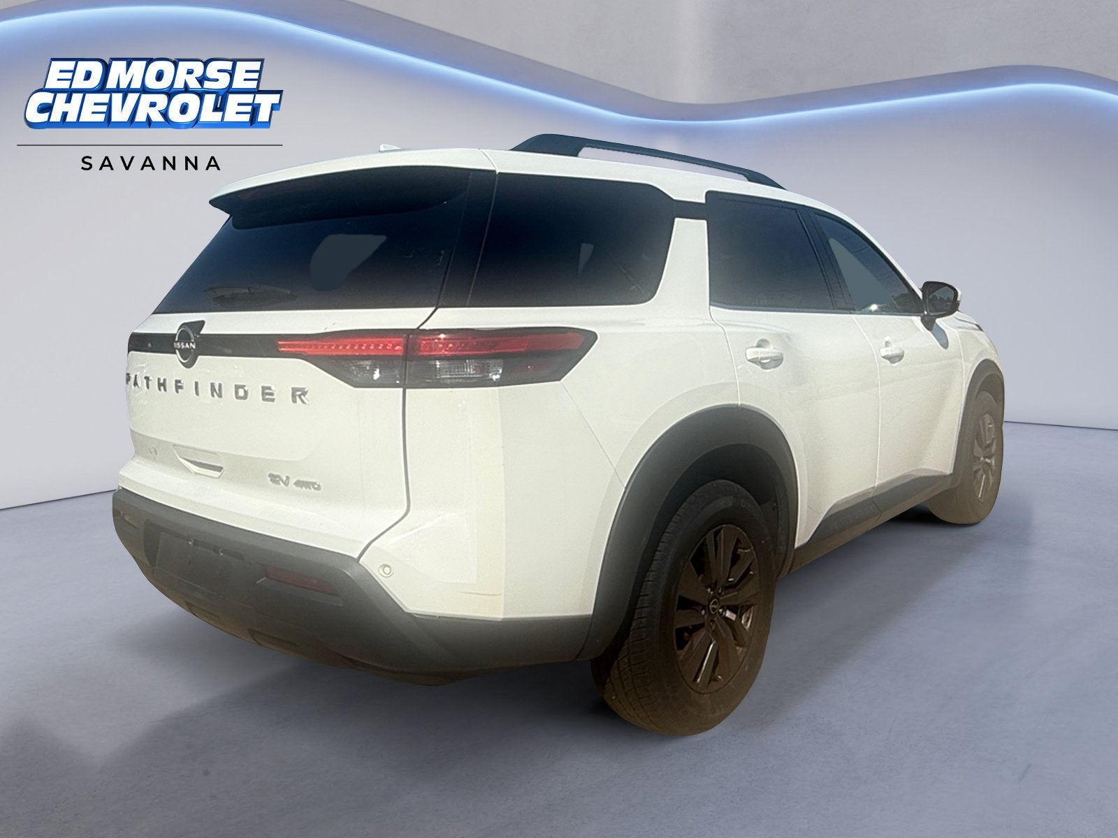 2022 Nissan Pathfinder SV