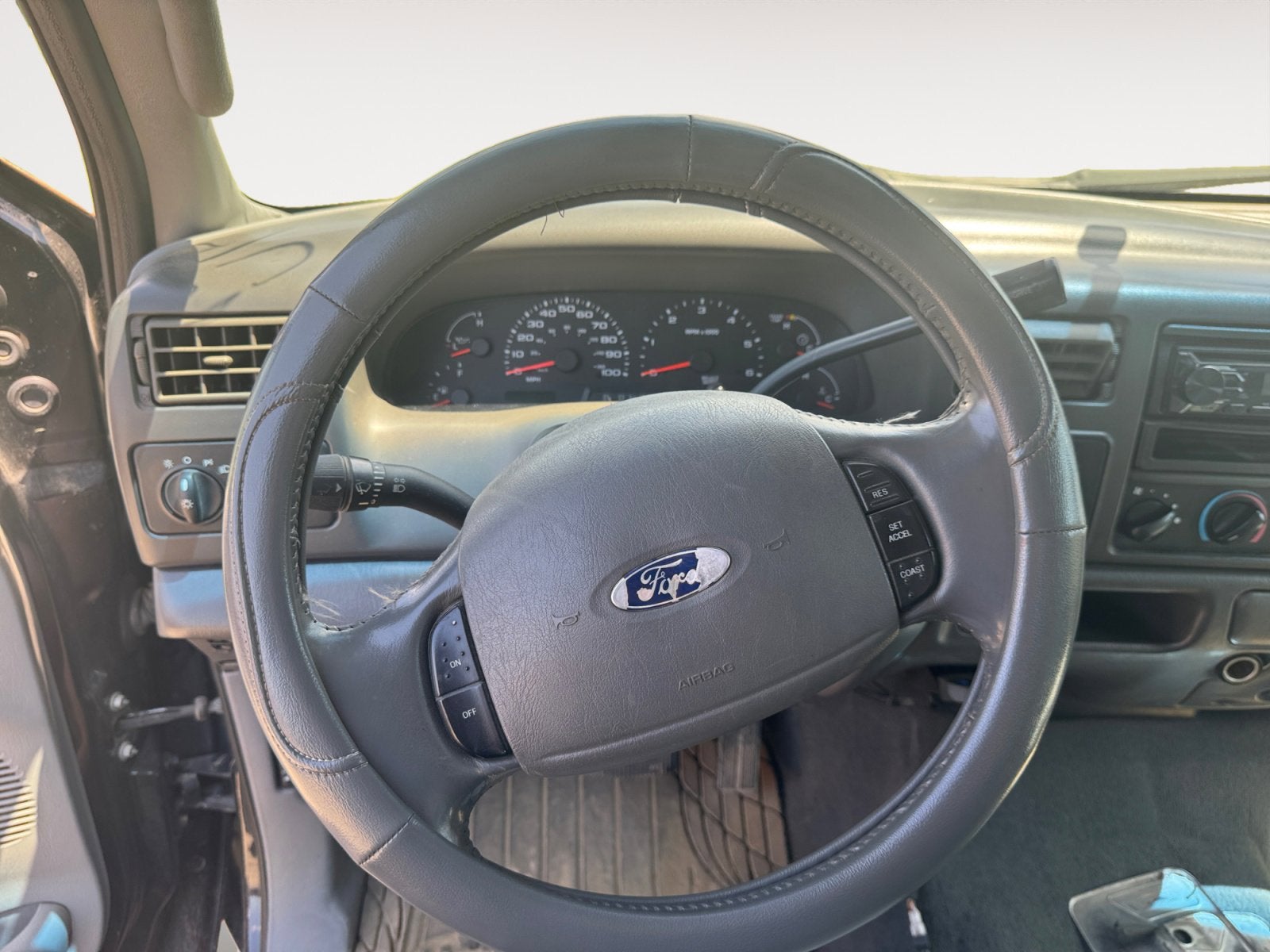 2003 Ford Super Duty F-250 XL