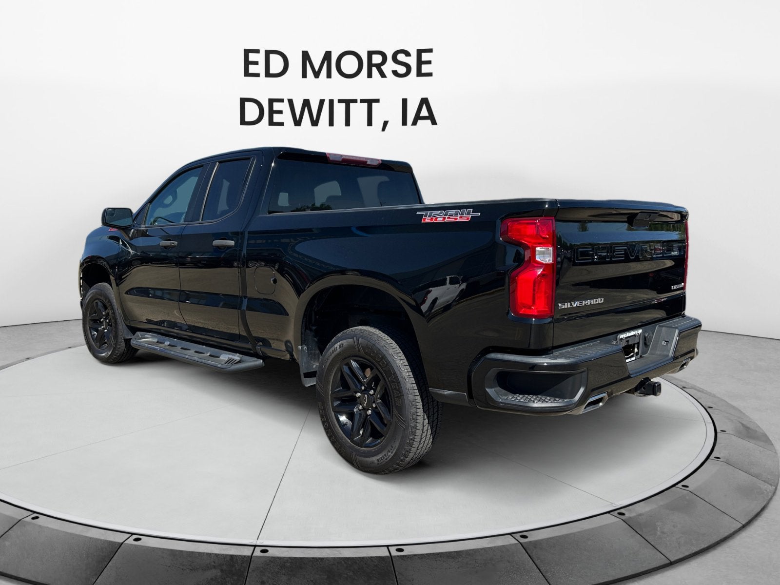 2019 Chevrolet Silverado 1500 Custom Trail Boss