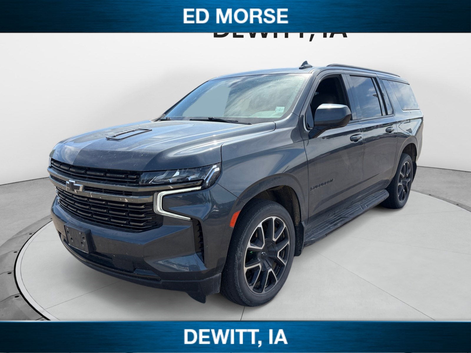 2021 Chevrolet Suburban 4WD 1500 RST's photo