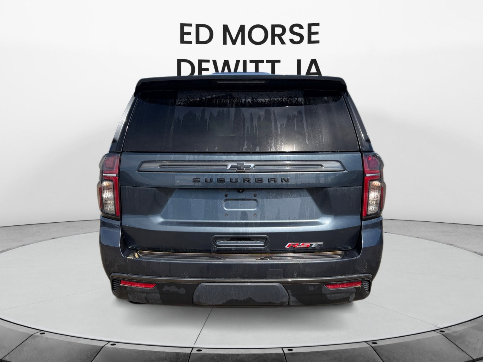 2021 Chevrolet Suburban RST