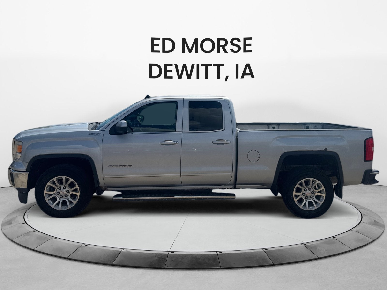 Used 2014 GMC Sierra 1500 SLE with VIN 1GTV2UEC6EZ218005 for sale in DeWitt, IA