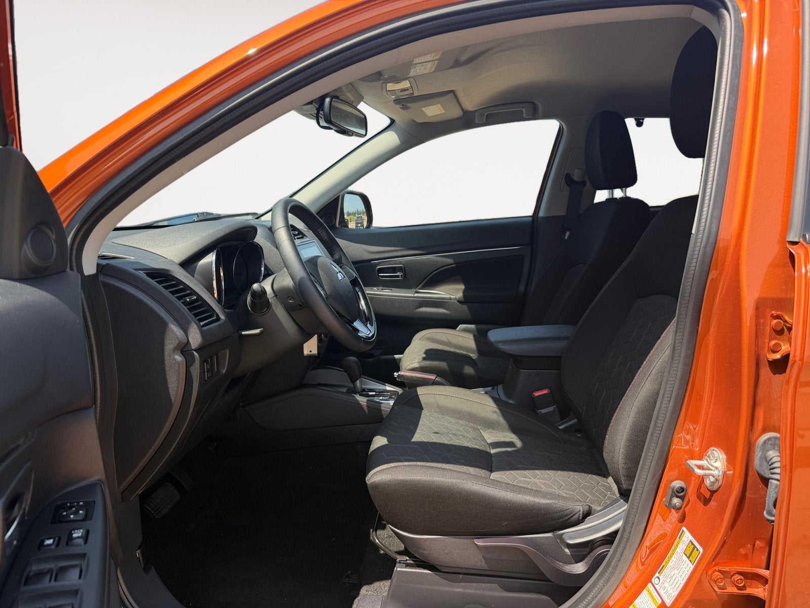 2025 Mitsubishi Outlander Sport S