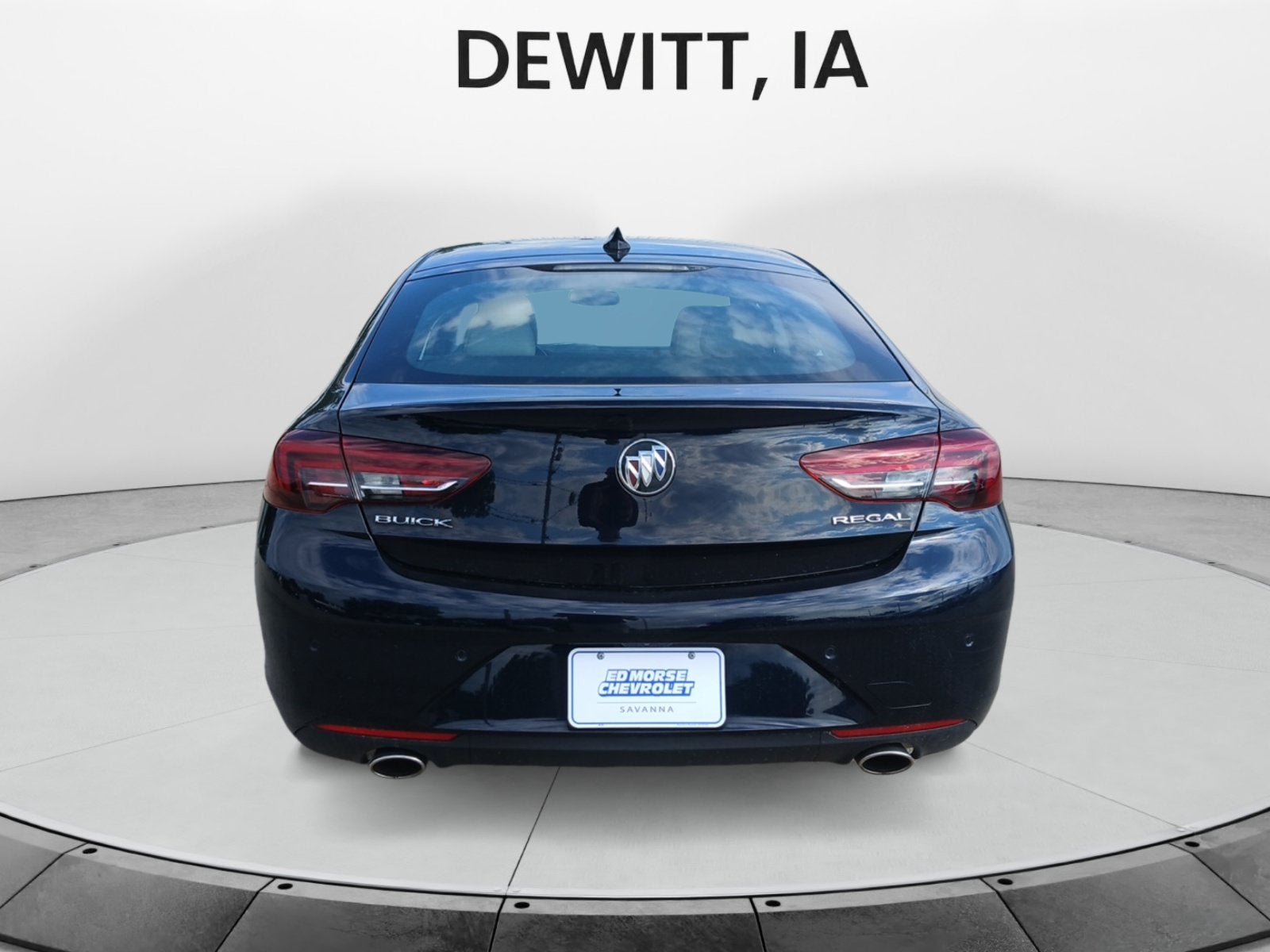 2018 Buick Regal Sportback Essence