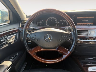 2011 Mercedes-Benz S-Class S 550
